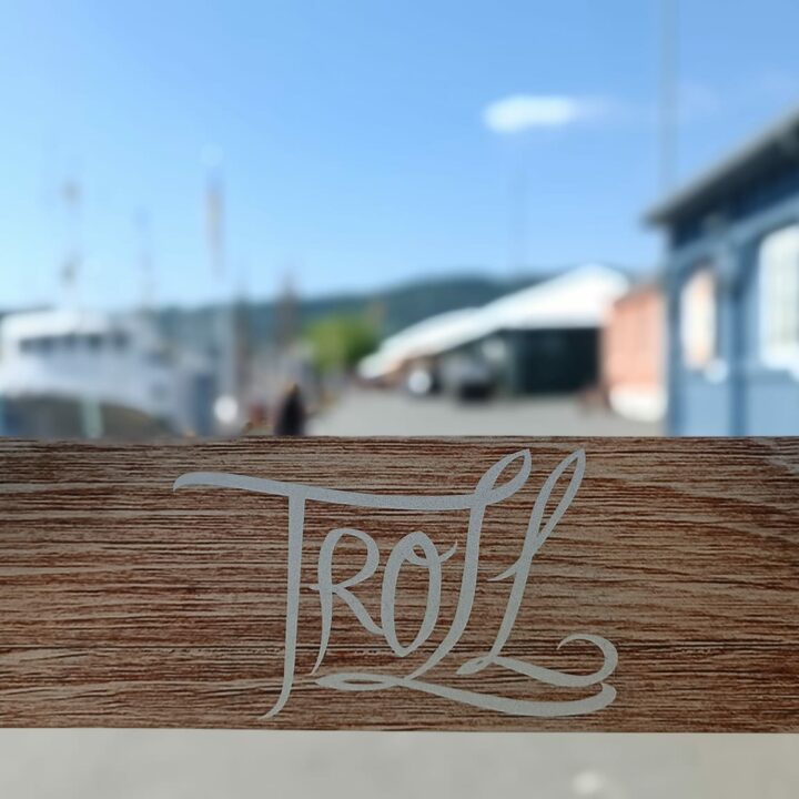Troll Restaurant (printed frost)